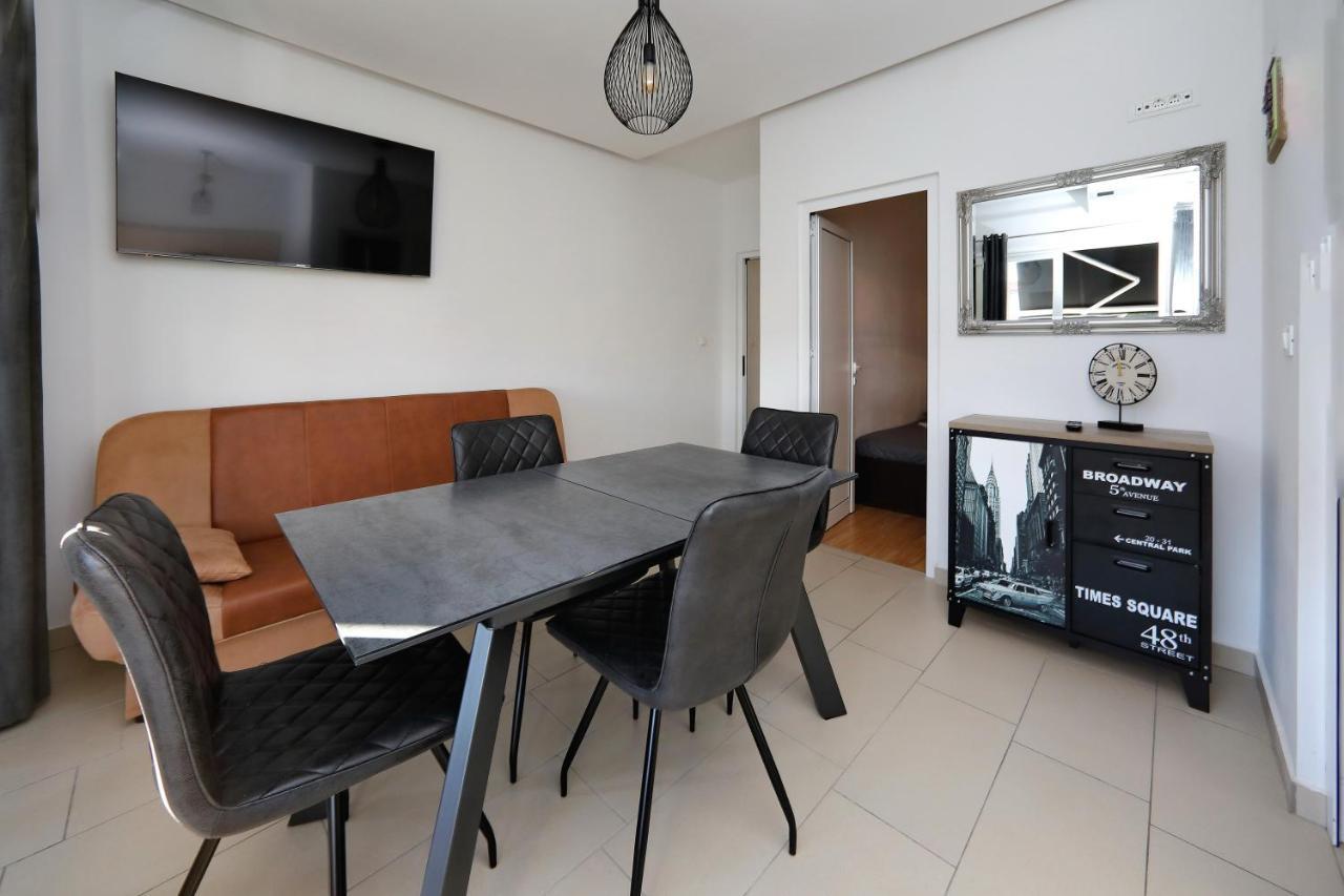 ביבינייה Apartments Neli מראה חיצוני תמונה