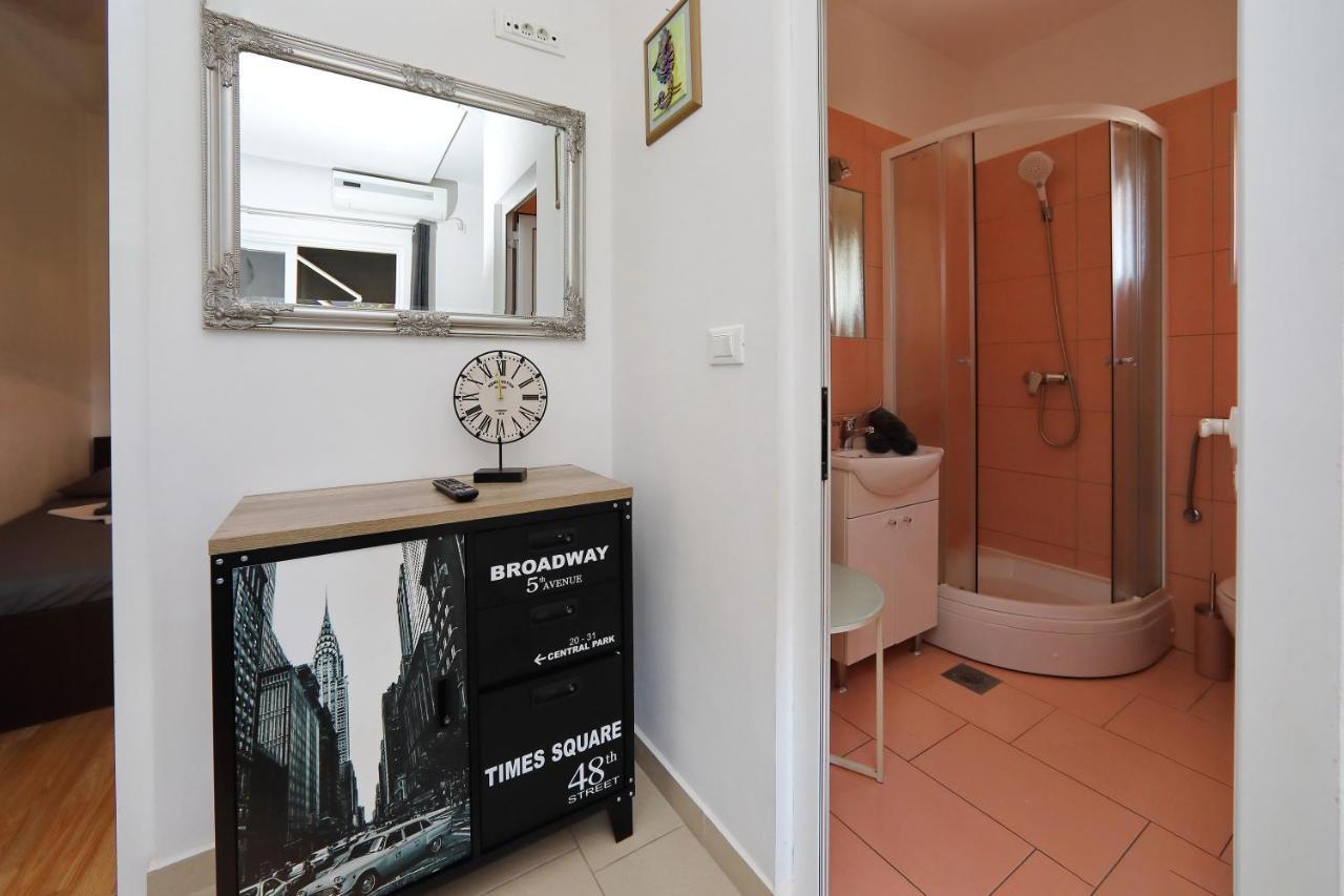 ביבינייה Apartments Neli מראה חיצוני תמונה