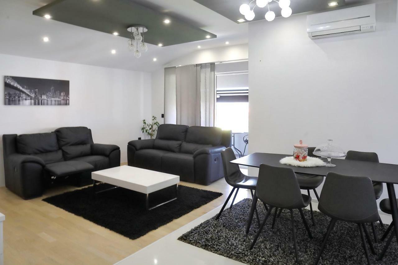 ביבינייה Apartments Neli מראה חיצוני תמונה